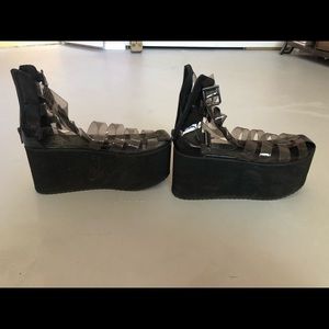 YRU ODYSSEY PLATFORMS